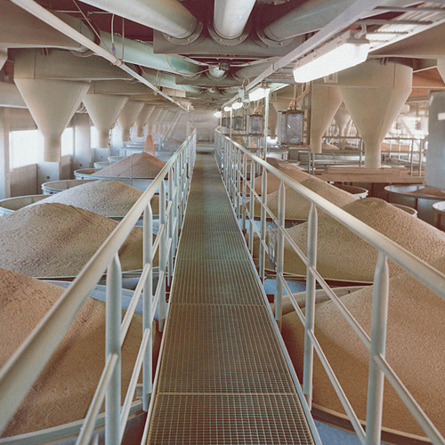 Sauberes Getreide für leckere Backwaren | Industrieverband Agrar