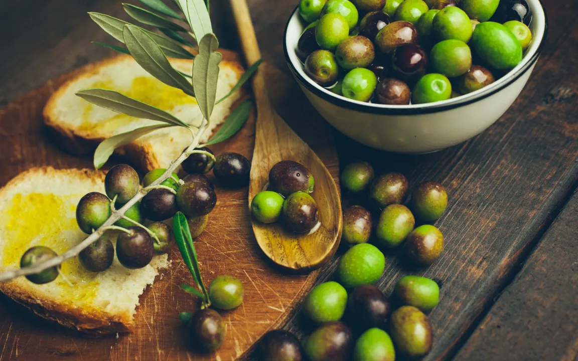 Oliven: die gesunden Früchte des Olivenbaums
