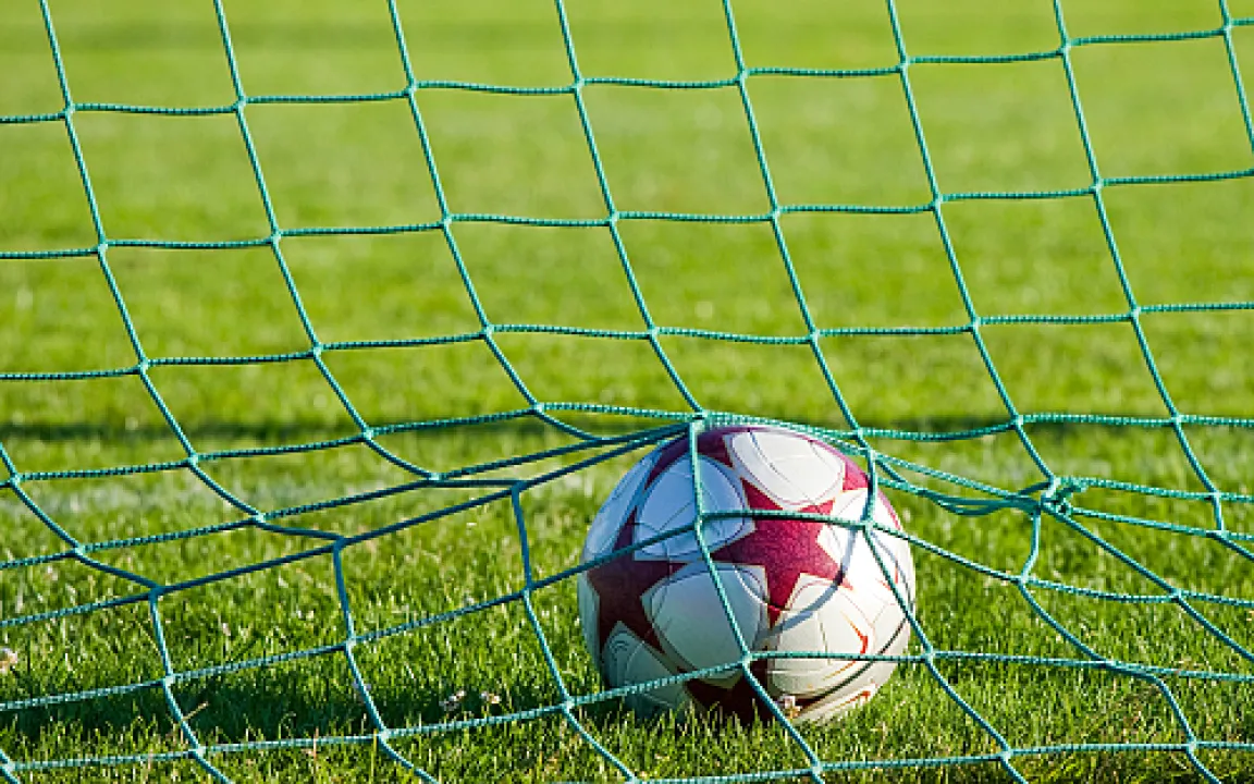 Vom Fußballrasen in Südafrika… 