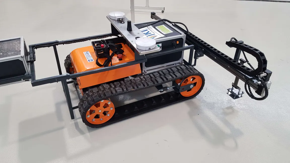 Soll eine Alternative zum Schneckenkorneinsatz werden: die Schneckenjagd mit einem Roboter. Foto: JKI