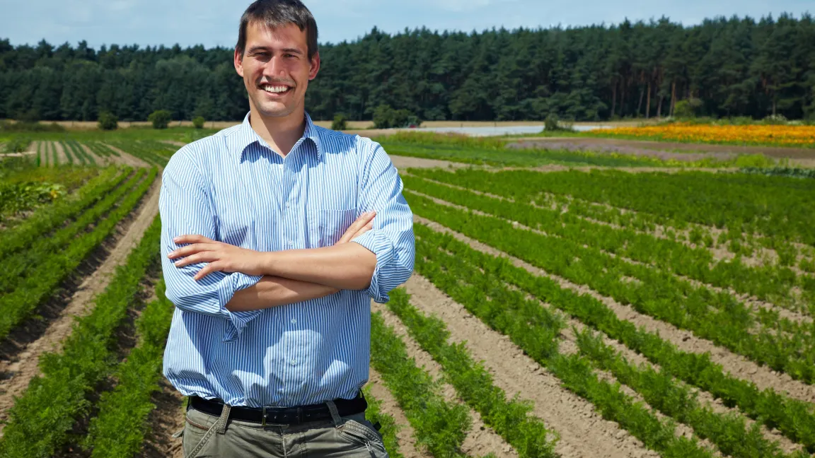 Das Motto "Umwelt macht natürlich glücklich" trifft besonders auf Landwirte zu. Foto: adpic