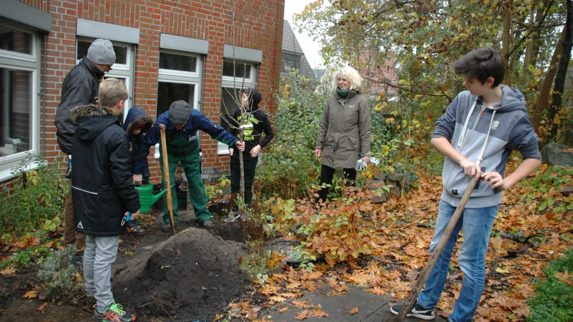 Nach dem Obstbaum-Schulprojekt sind für 2017 weitere Projekte wie das "Schulgarten-Projekt" geplant. Foto: Deutsches Baumschulmuseum