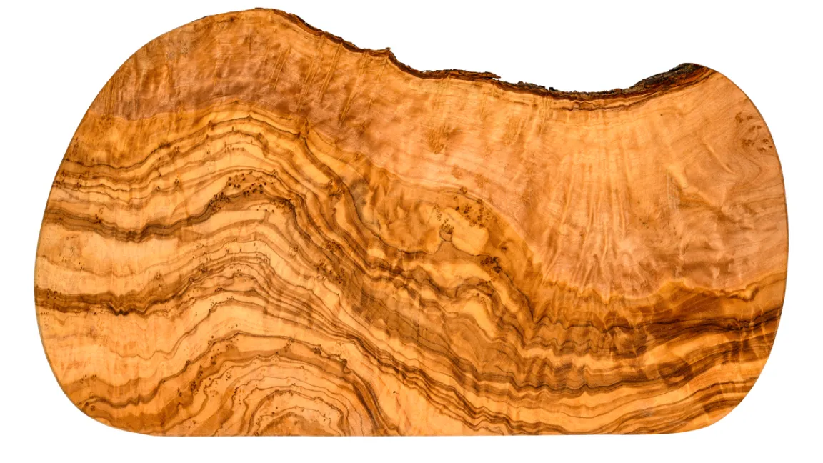 Das Holz des Olivenbaums ist sehr hart und widerstandsfähig und wird auch als Brennholz genutzt. Foto: iStock