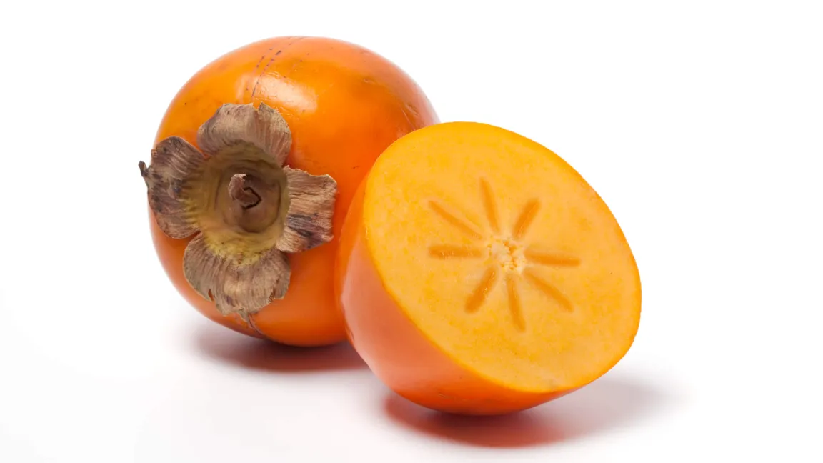 Die Früchte des Kakibaums sind sehr süß und können bis zu 500 Gramm wiegen. Foto: iStock