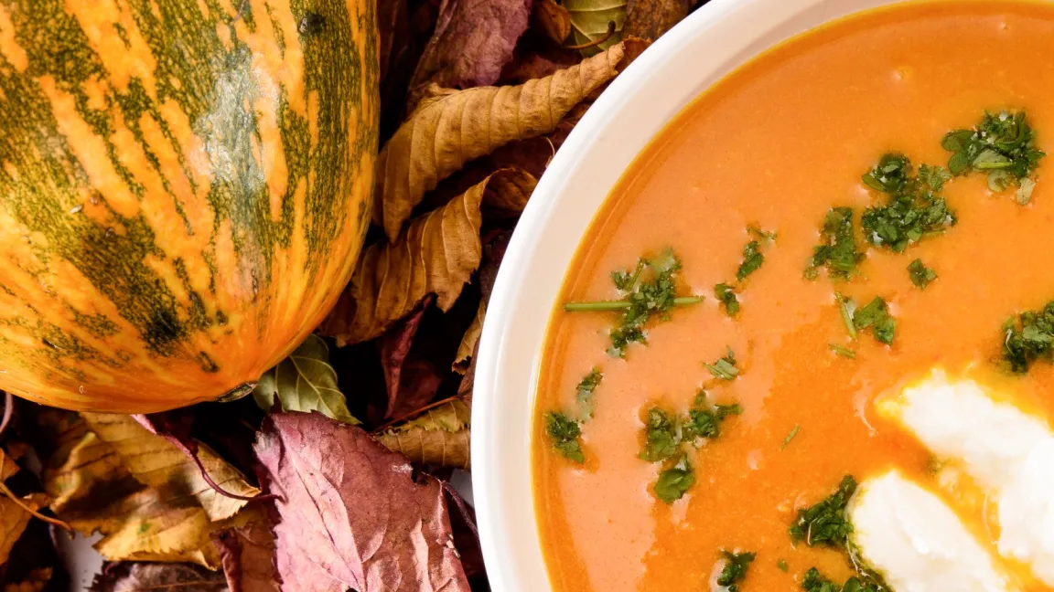Kürbissuppe ist ein Klassiker unter den Herbstgerichten. Foto: T. Klostermeier / Pixelio
