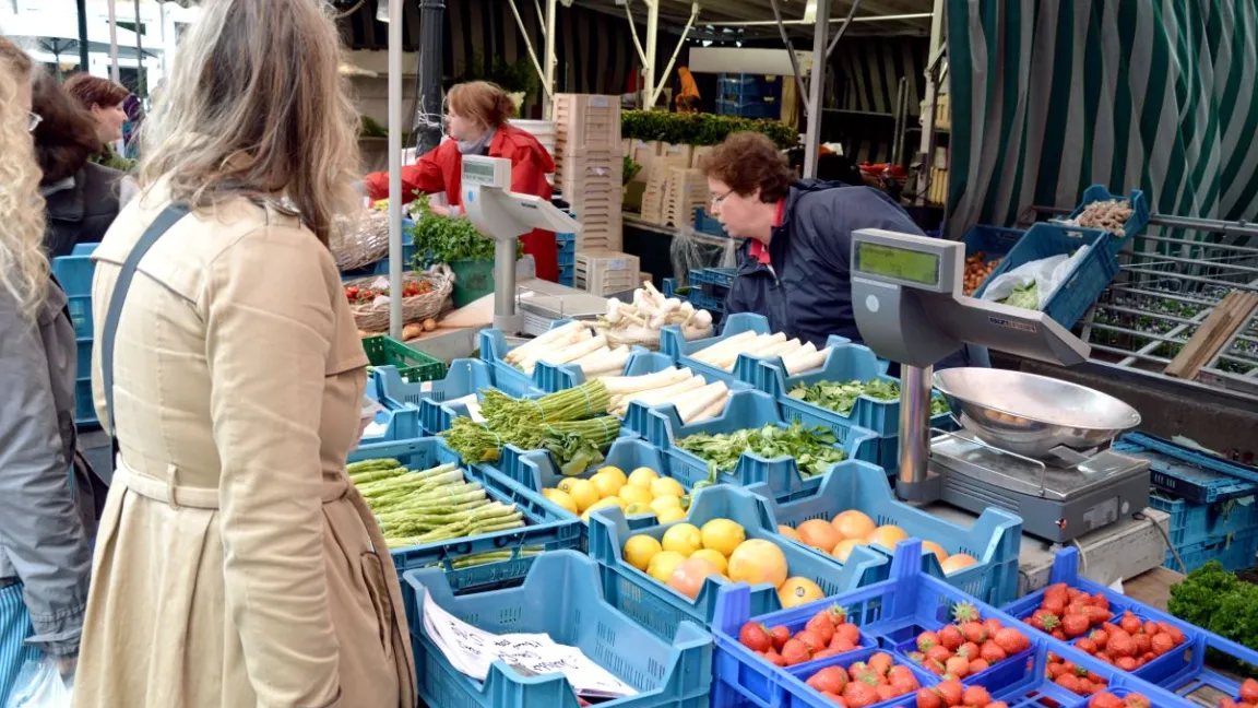 Moderne Techniken in der Landwirtschaft haben bei uns zu einem in der Geschichte einmaligen Grad an Versorgungssicherheit und Lebensmittelqualität geführt. Foto: Matthias Wiedenau