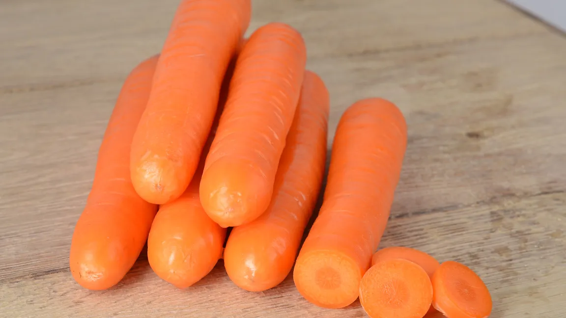 Waschmöhren halten sich im Kühlschrank bis zu zwei Wochen. Foto: www.meine-moehren.de