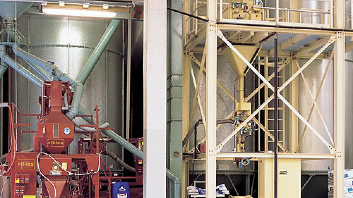 Moderne Beizanlage
	Quelle: Bayer CropScience.