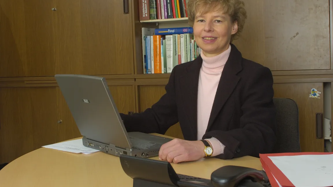... erklärt Dr. Monika Heupel, Leiterin des Fachbereich Diagnostik Pflanzenkrankheiten vom Pflanzenschutzdienst der Landwirtschaftskammer NRW. Foto: Monika Heupel