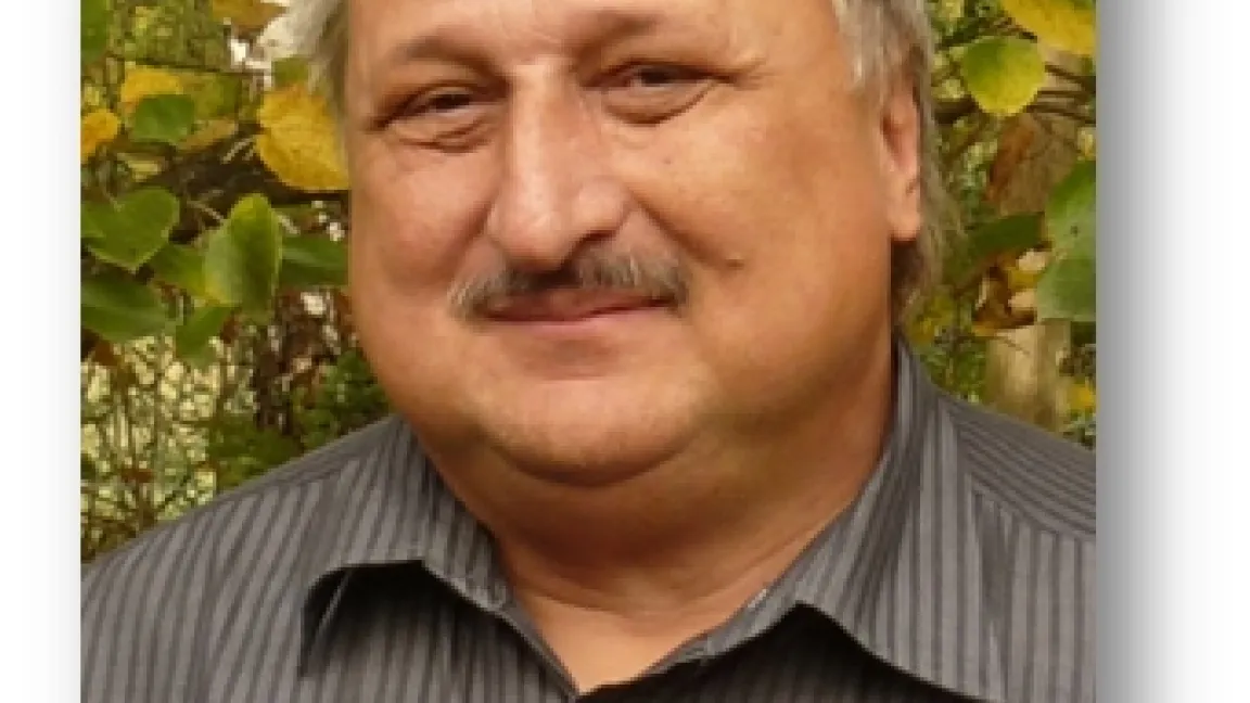 Dr. Dietmar Roßberg wertet die Daten zur Pflanzenschutzmittel-Anwendung in Deutschland aus. Foto: JKI