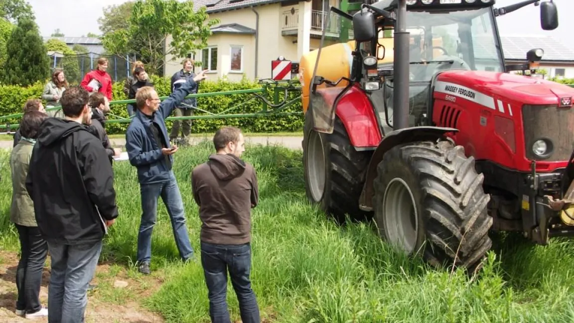 Die Informationsserie gibt einen Überblick über die verschiedenen Formen des Pflanzenschutzes. Foto: Matthias Wiedenau