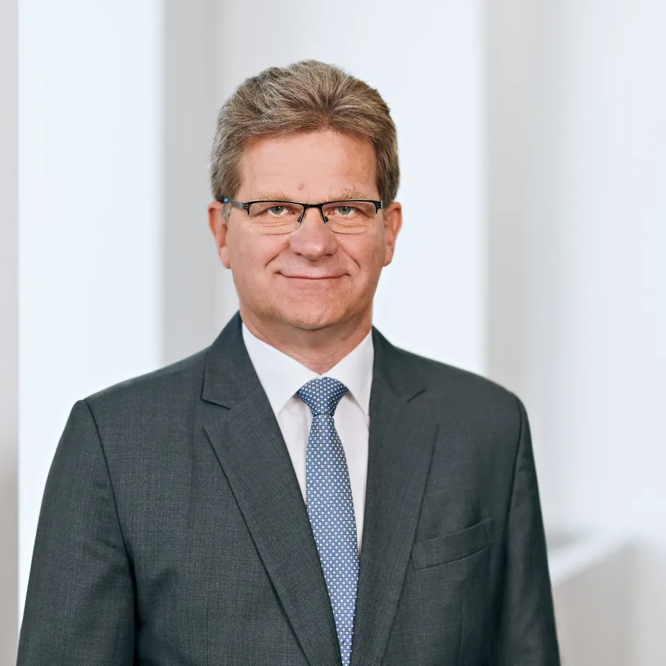 Frank Gemmer neuer IVA-Hauptgeschäftsführer