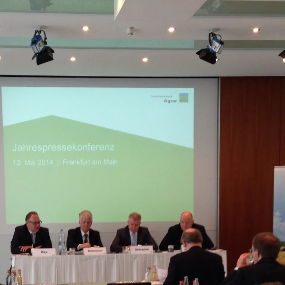 Jahrespressekonferenz 2014 / IVA: Überregulierung in Europa bremst Innovationen aus